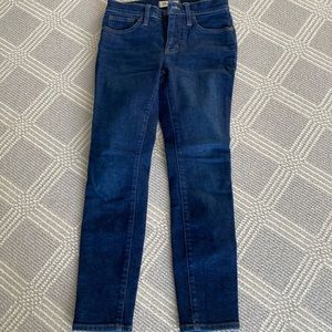 Madewell 9” Mid Rise Skinny Jeans. 25P